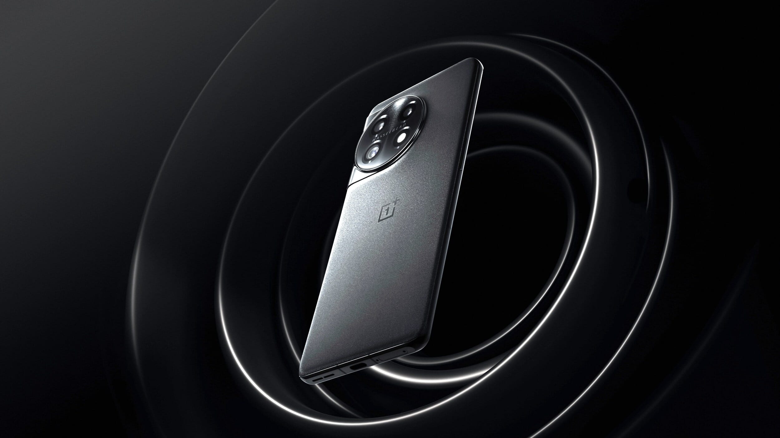 OnePlus 11 5G in Titan Black